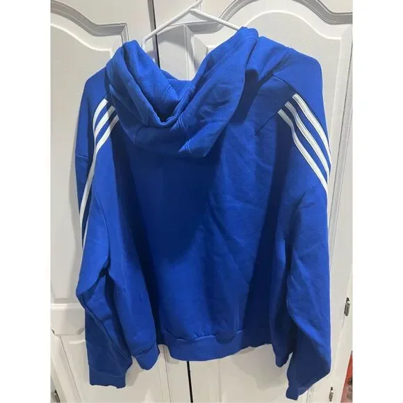 ADIDAS KANSAS JAYHAWKS MENS KU BLUE FLEECE KC FLAG LONG SLEEVE HOODIE XL NWOT - Picture 2 of 6